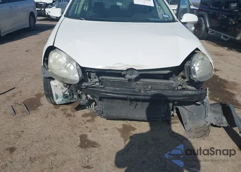 2009 Volkswagen Jetta Se/Sel из США, поврежденный, VIN 3VWRM71K19M077813